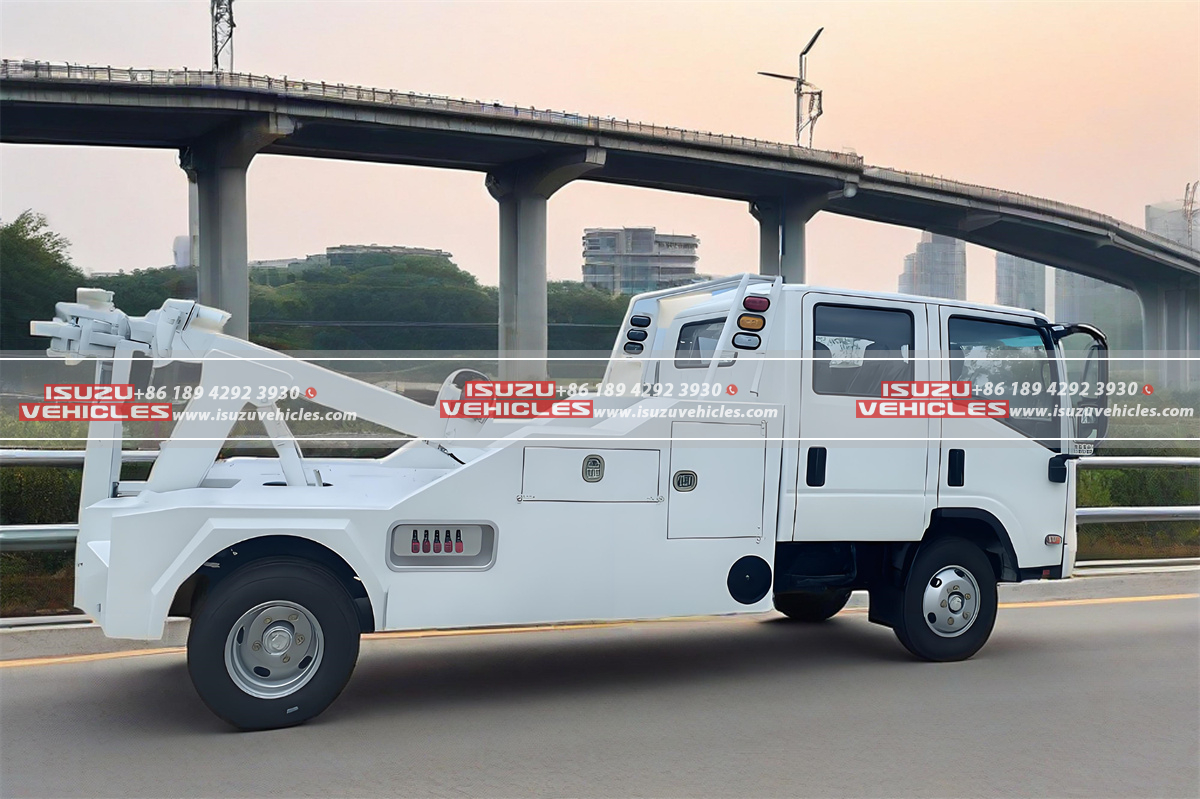 ISUZU 3 Ton Crew Cab Integrated Wrecker ISUZU 3 Ton Crew Cab Integrated Wrecker