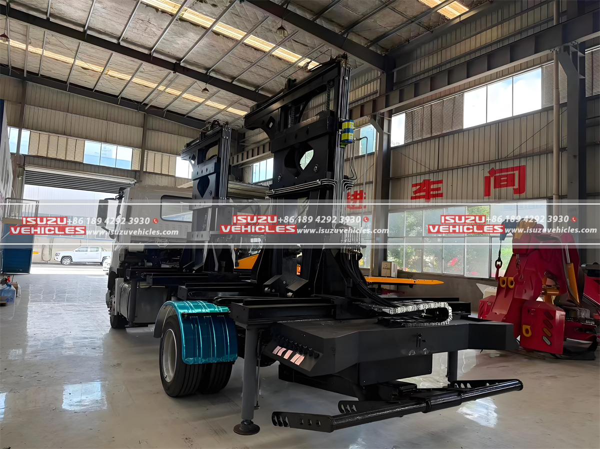 ISUZU 4 Ton Liftside Loader Recovery Truck Back ISUZU 4 Ton Liftside Loader Recovery Truck Back
