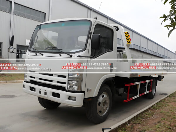 ISUZU 700P 4 Ton Flatbed Wrecker