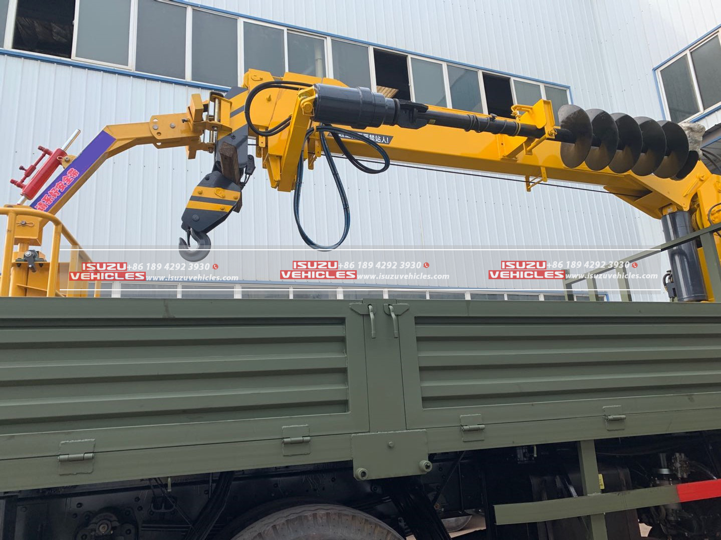 ISUZU 8 TON PALFINGER Telescopic Boom Crane Truck Side ISUZU 8 TON PALFINGER Telescopic Boom Crane Truck Side
