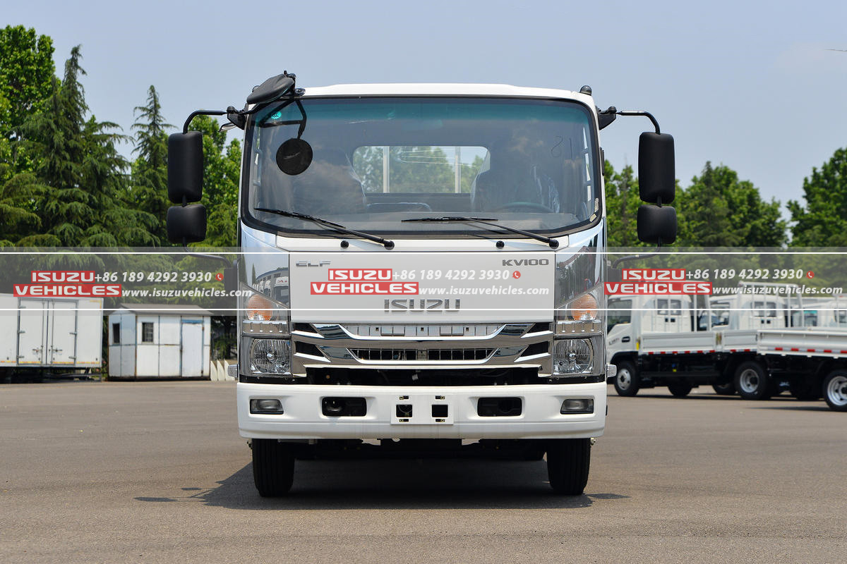 ISUZU KV100 4.2 Meter Cargo Truck tractor ISUZU KV100 4.2 Meter Cargo Truck tractor
