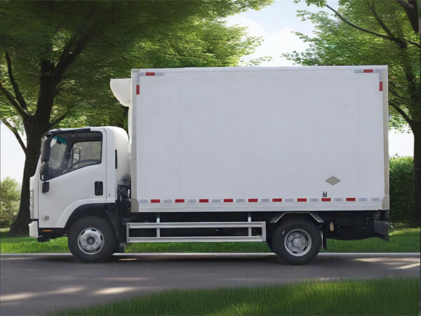 ISUZU 700P 5-Meter Refrigerated Truck Body