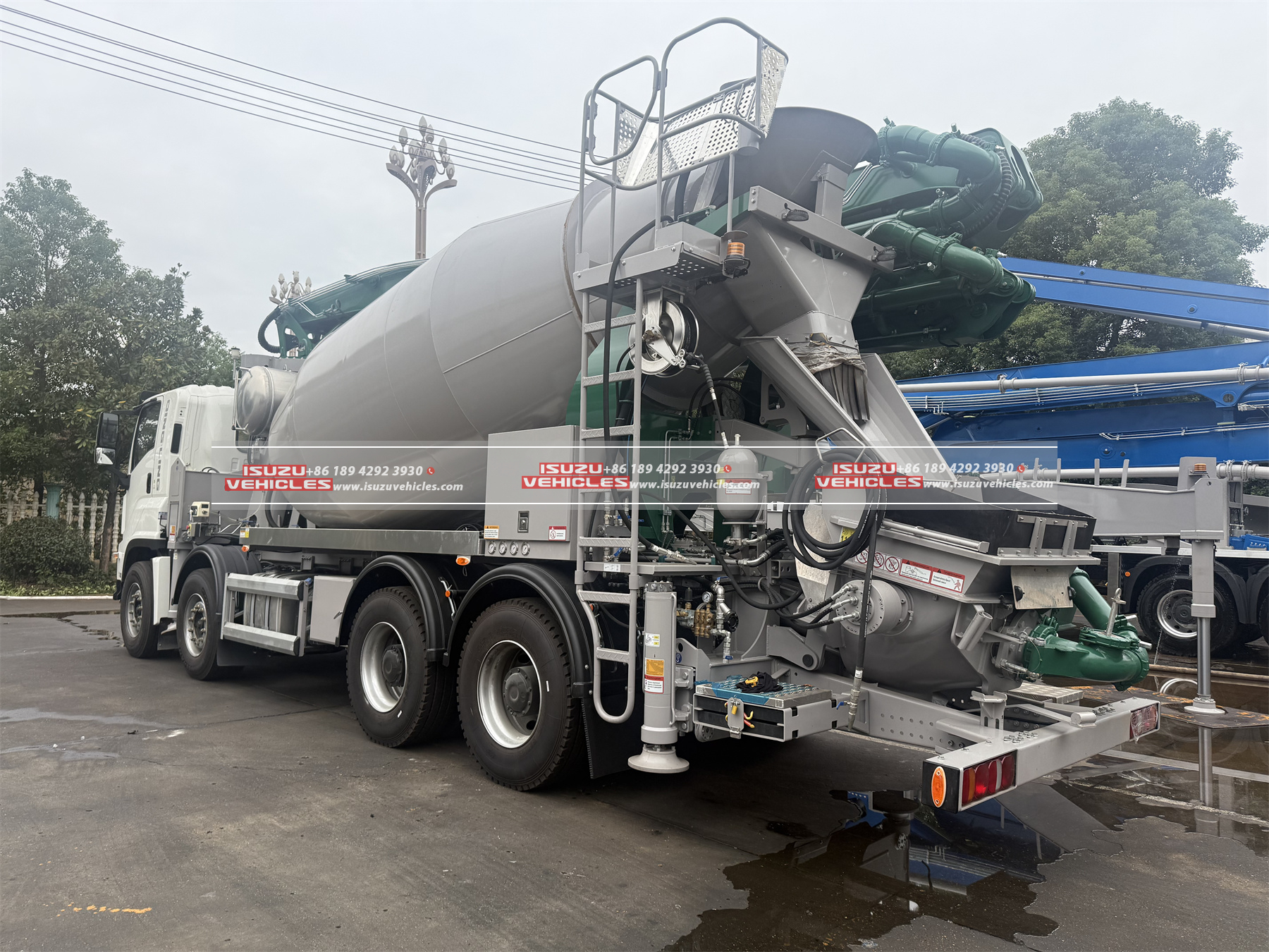 ISUZU 10CBM Concrete Mixer 24m Pump Combined Truck Right Back ISUZU 10CBM Concrete Mixer 24m Pump Combined Truck Right Back