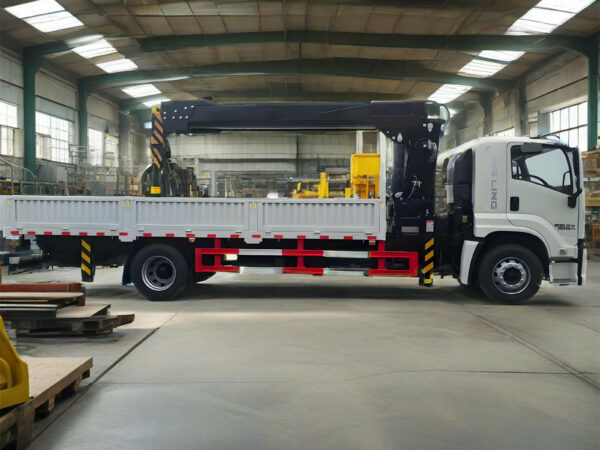 ISUZU 7 Ton FTR PALFINGER Telescopic Boom Crane Body