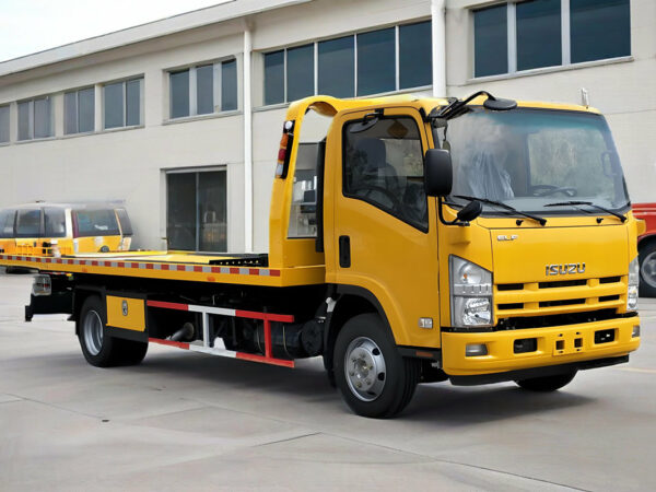 ISUZU 700P 5 Ton Flatbed Wrecker Truck