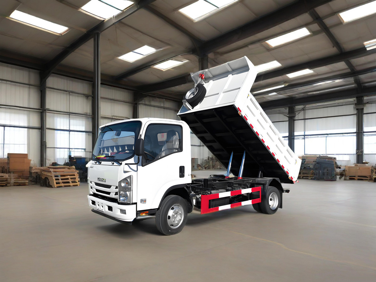 ISUZU 700P 6 Ton Dump Truck Side ISUZU 700P 6 Ton Dump Truck Side
