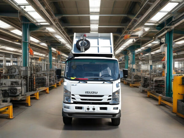 ISUZU 700P 6 Ton Dump Truck Tractor