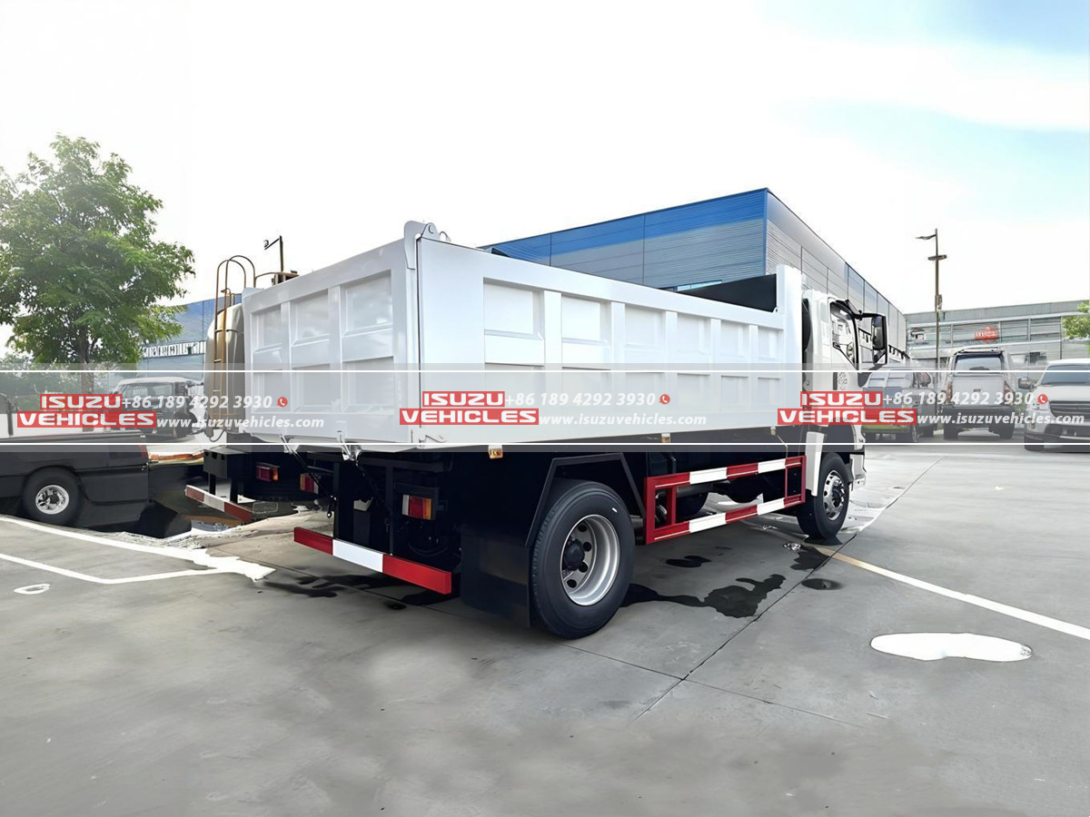 ISUZU FTR 8 CBM Heavy Duty Dump Truck Left ISUZU FTR 8 CBM Heavy Duty Dump Truck Left