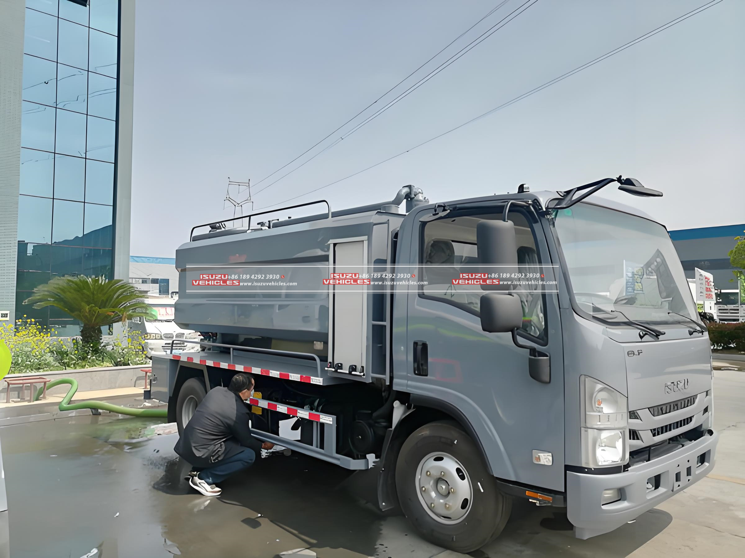 ISUZU 5000L Combined Sewer Jetting Truck Head ISUZU 5000L Combined Sewer Jetting Truck Head