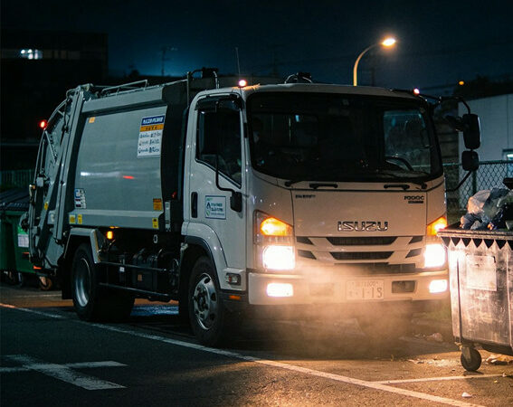 ISUZU Garbage Truck