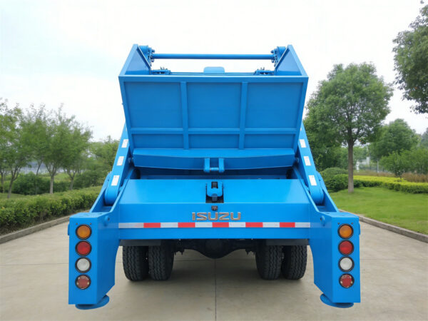 ISUZU 10CBM Skip Loader Garbage Truck Back