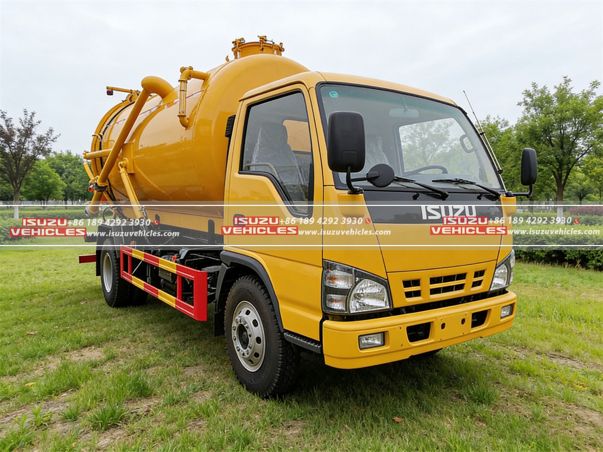 ISUZU 12 Ton Cesspit Emptier Vacuum Truck ISUZU 12 Ton Cesspit Emptier Vacuum Truck