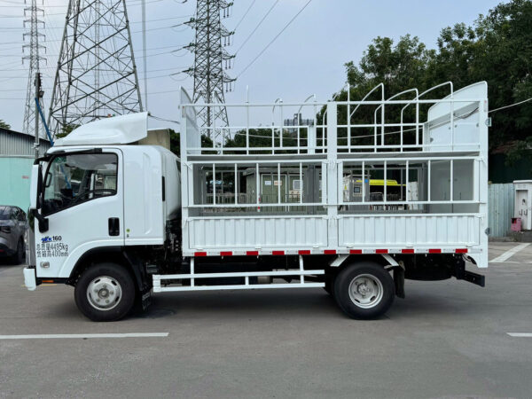 ISUZU 4 Meter Livestock Cargo Truck Body
