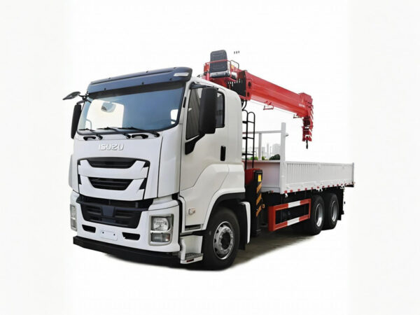 ISUZU 8 Ton Telescopic Boom Crane