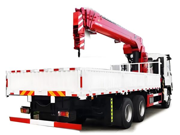 ISUZU 8 Ton Telescopic Boom Crane Back