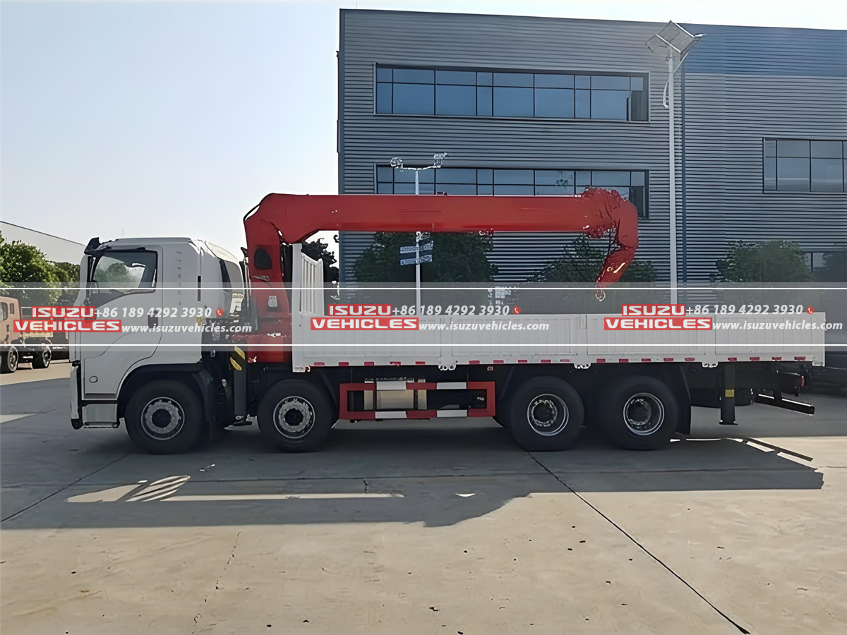 ISUZU 8×4 UNIC 10T Telescopic Boom Crane Body ISUZU 8×4 UNIC 10T Telescopic Boom Crane Body