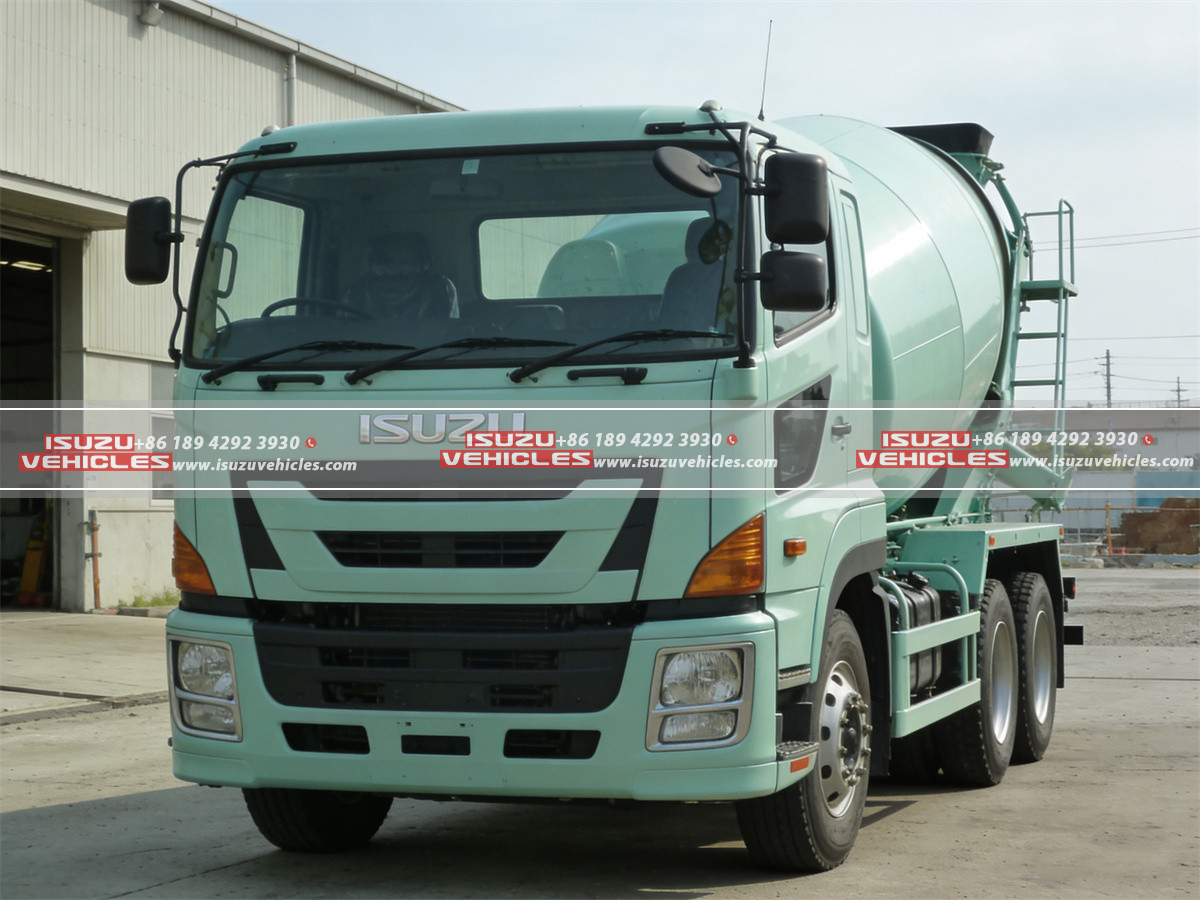 ISUZU GIGA 12 CBM Mix Truck Side ISUZU GIGA 12 CBM Mix Truck Side