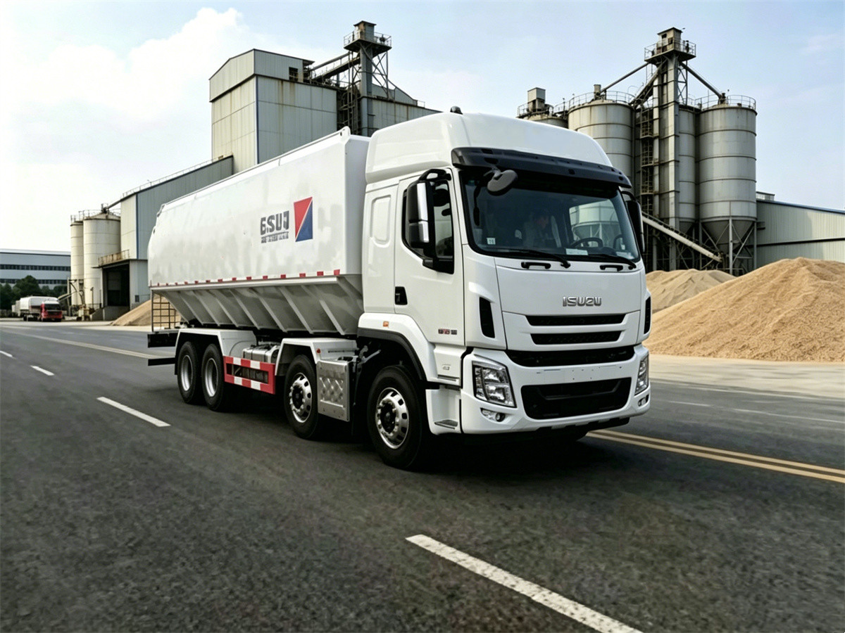 ISUZU 44 CBM Bulk Feed Truck ISUZU 44 CBM Bulk Feed Truck