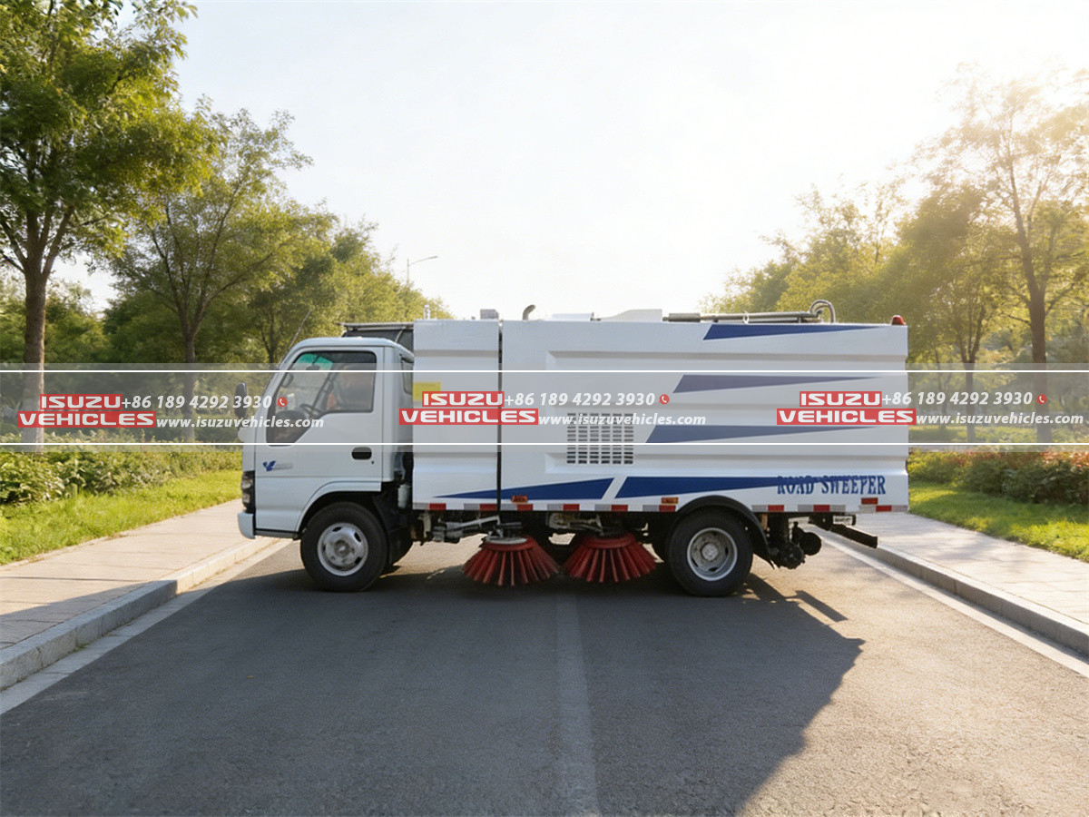 ISUZU 6000 Liter Road Sweeper Truck Body ISUZU 6000 Liter Road Sweeper Truck Body