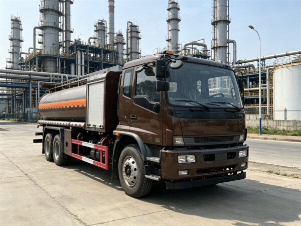ISUZU 12000L Aircraft Refueler Truck