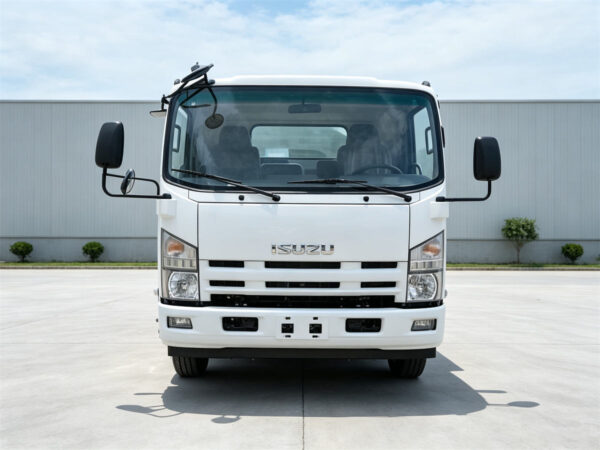 ISUZU 6000L Vacuum Sewer Truck Tractor