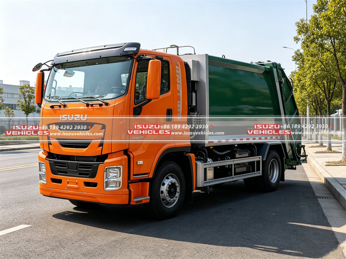 ISUZU GIGA 16 CBM Garbage Disposal Truck Left ISUZU GIGA 16 CBM Garbage Disposal Truck Left