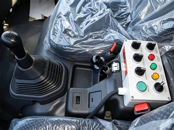 ISUZU 12 CBM Rubbish Bin Truck Panel