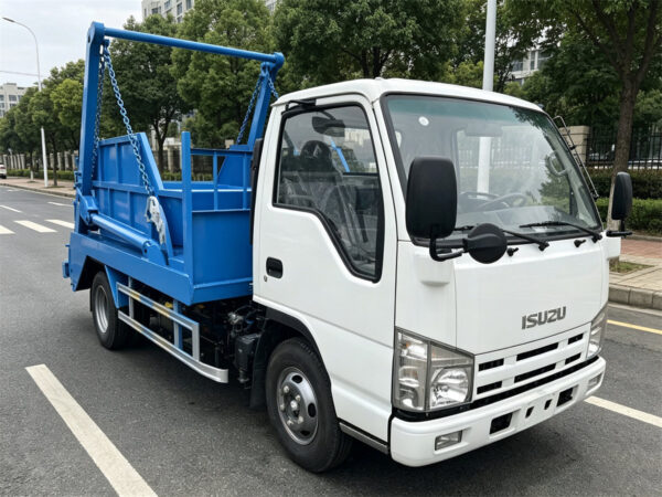ISUZU 4 CBM Skip Lift Garbage Truck