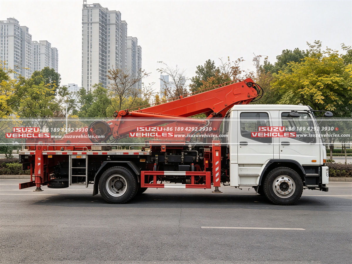 ISUZU 40M Telescopic Boom Lift Bucket Truck Body ISUZU 40M Telescopic Boom Lift Bucket Truck Body
