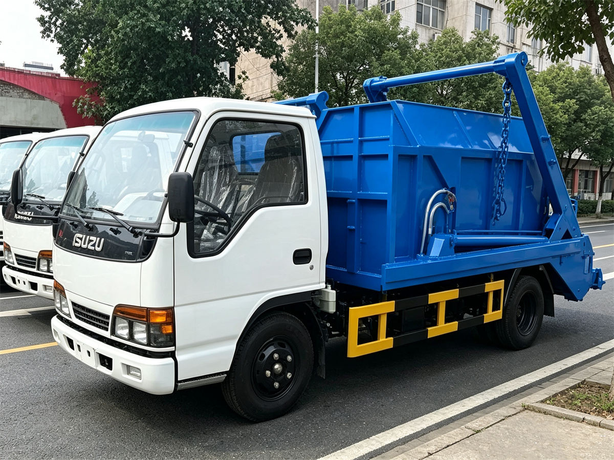 ISUZU 5 CBM Skip Loader Garbage Truck