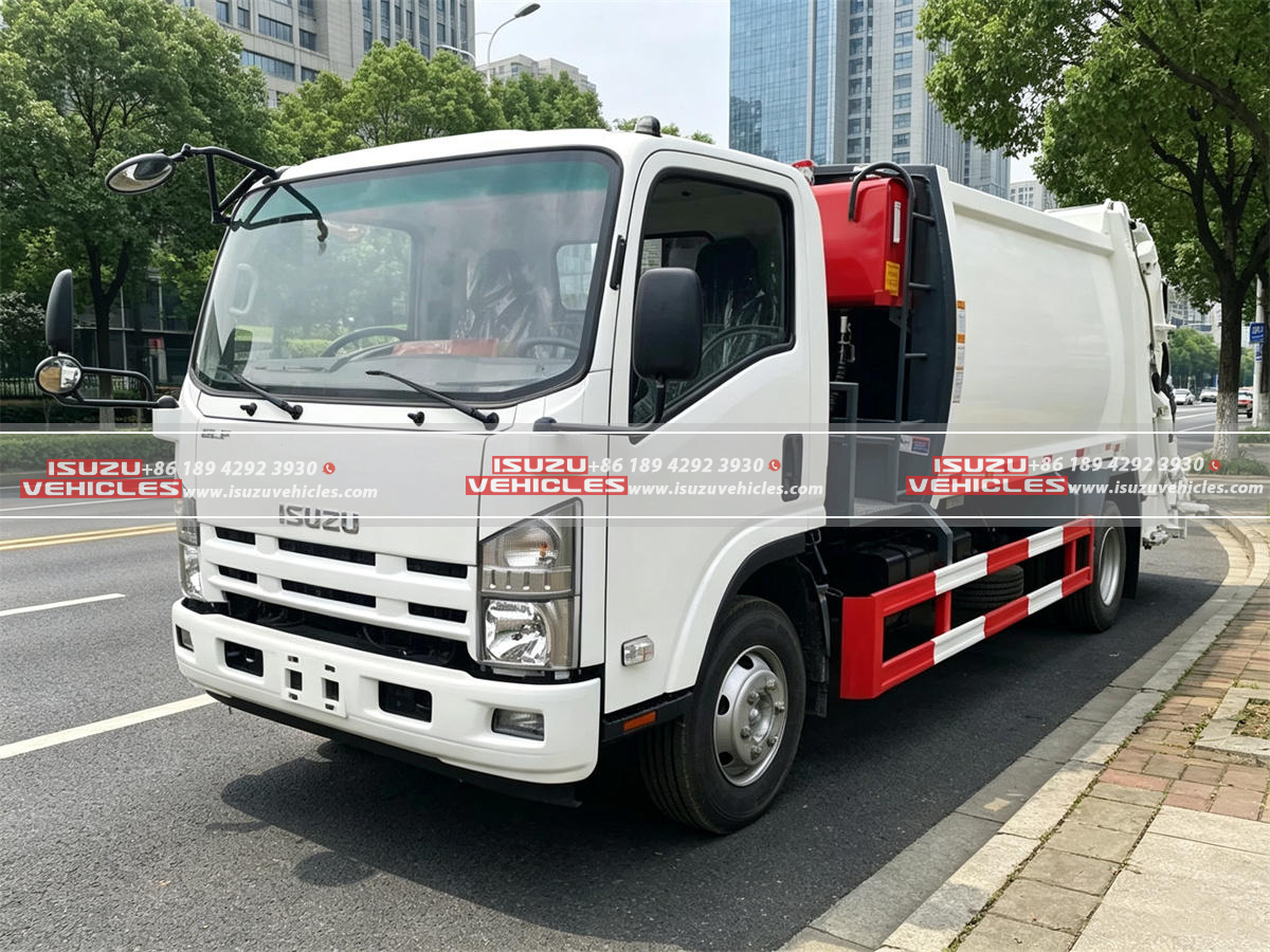 ISUZU 6 CBM Compactor Garbage Truck ISUZU 6 CBM Compactor Garbage Truck