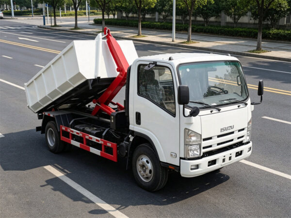 ISUZU 6 CBM Hooklift Garbage Truck Left