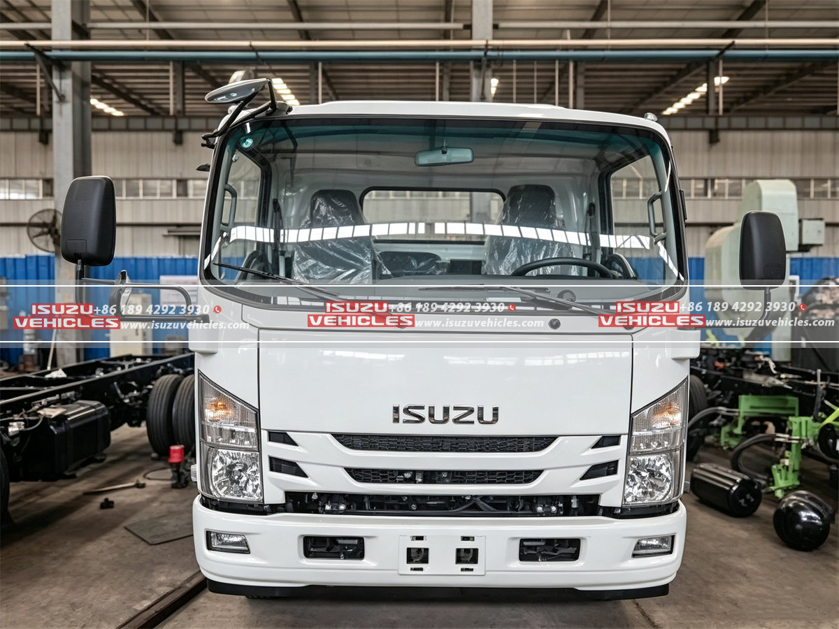 ISUZU 700P 4 CBM Mixer Truck Tractor ISUZU 700P 4 CBM Mixer Truck Tractor