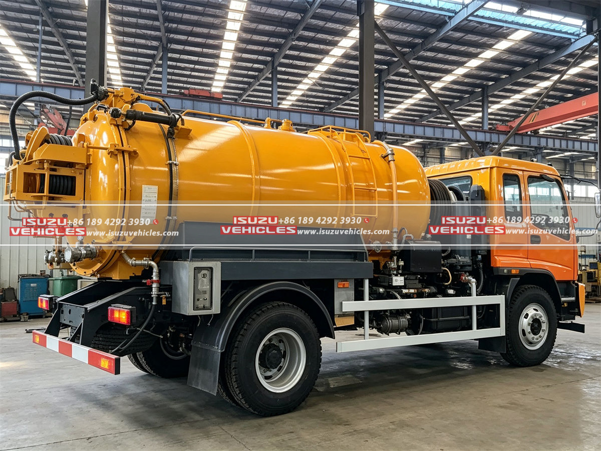 ISUZU 8000L Combined Jetting Vacuum Truck Body ISUZU 8000L Combined Jetting Vacuum Truck Body