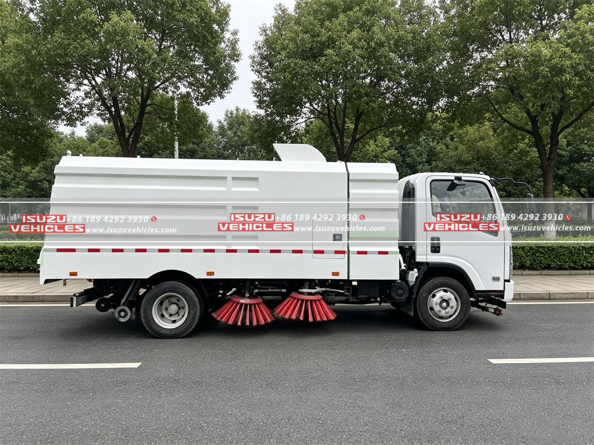 ISUZU 9 CBM Sweeper Truck Body ISUZU 9 CBM Sweeper Truck Body