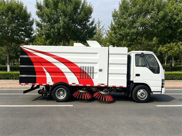 ISUZU 9 CBM Washing Sweeper Truck Body