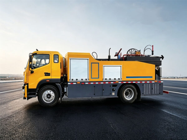 ISUZU Asphalt Pavement Hot Recycling Repair Truck