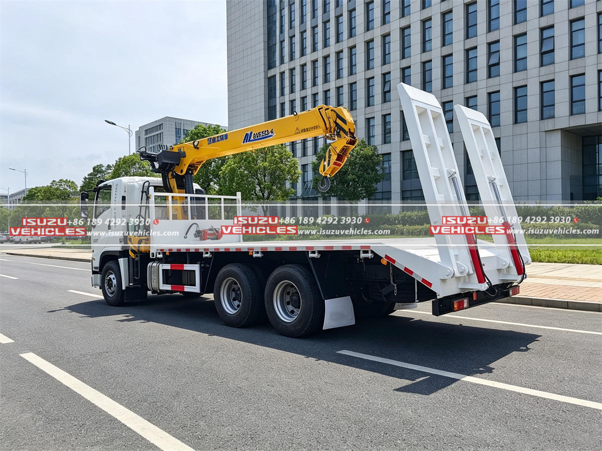 ISUZU 10 Ton Mounted Crane Boom Truck Side ISUZU 10 Ton Mounted Crane Boom Truck Side