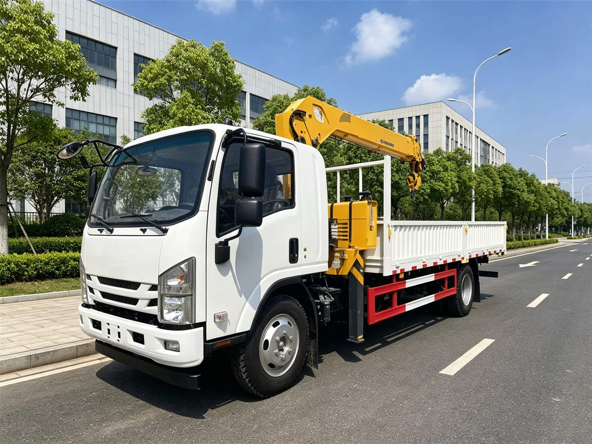 ISUZU 16 Ton Truck with Folding Arm Crane ISUZU 16 Ton Truck with Folding Arm Crane