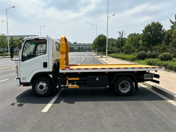 ISUZU 3 Ton Flatbed Wrecker Truck Body