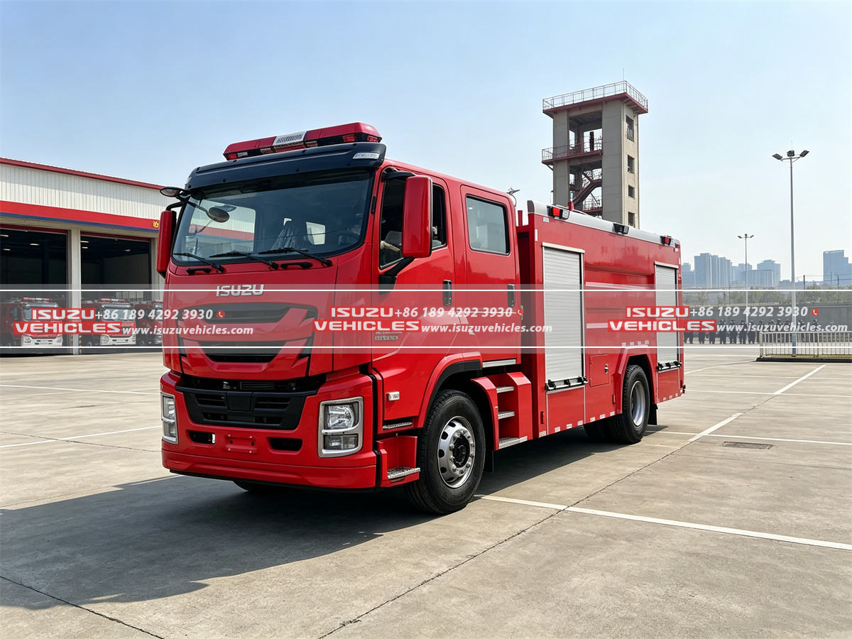 ISUZU 3000L Water Foam Fire Truck ISUZU 3000L Water Foam Fire Truck