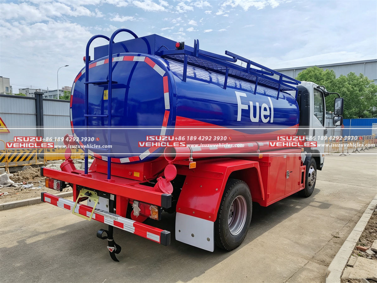 ISUZU 6 CBM Oil Fuel Tank Truck Left Back (2) ISUZU 6 CBM Oil Fuel Tank Truck Left Back (2)