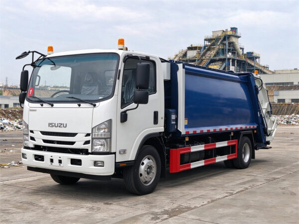 ISUZU 10 CBM Rear Compactor Garbage Truck