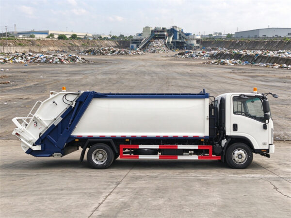 ISUZU 10 CBM Rear Compactor Garbage Truck Body