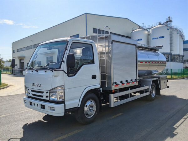 ISUZU 12 CBM Raw Milk Tanker Truck