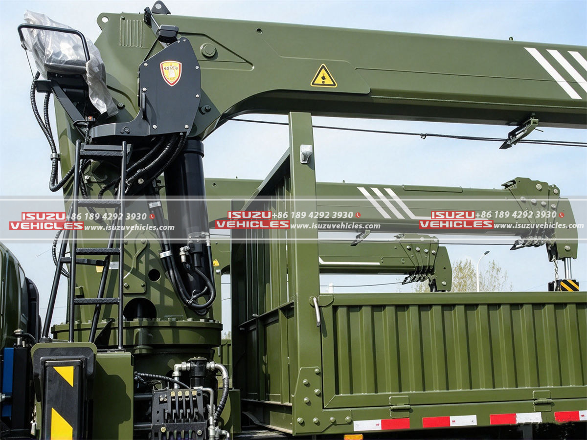 ISUZU 14 Ton Cargo Crane Truck Crane Details ISUZU 14 Ton Cargo Crane Truck Crane Details