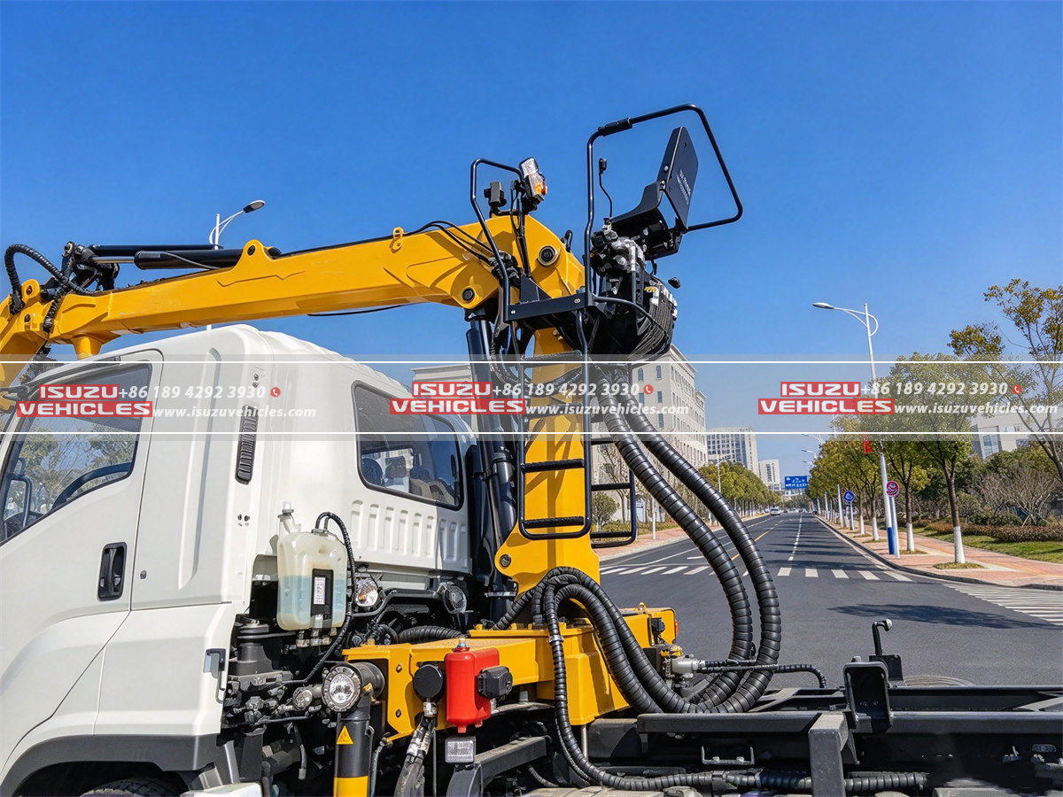 ISUZU 18 Ton Hook Loader Knuckle Crane Truck Crane Details ISUZU 18 Ton Hook Loader Knuckle Crane Truck Crane Details