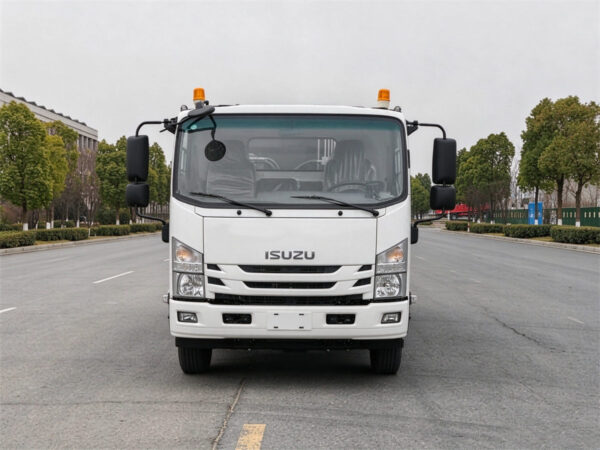 ISUZU 8 CBM Rear Loader Waste Truck Tractor
