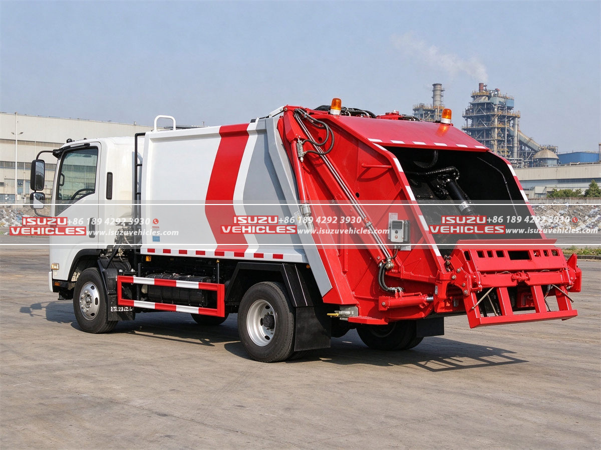 ISUZU 8 CBM Waste Collection Truck Back ISUZU 8 CBM Waste Collection Truck Back
